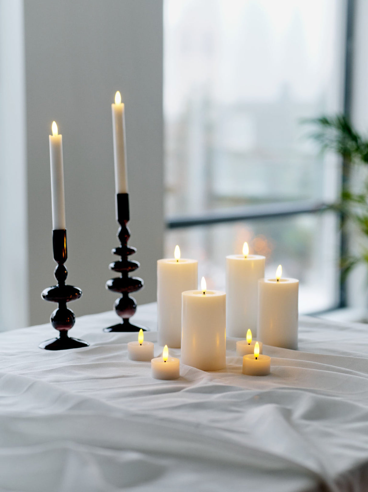 Candela kubbelys svart 10 cm