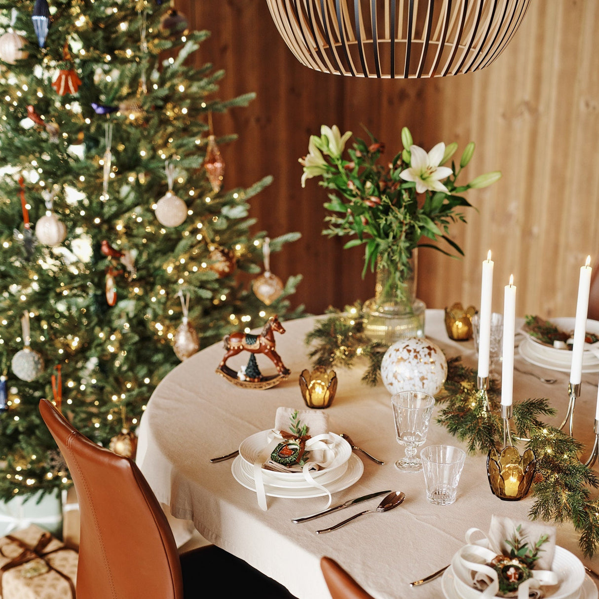 Christmas Tree m/LED lys 210 cm