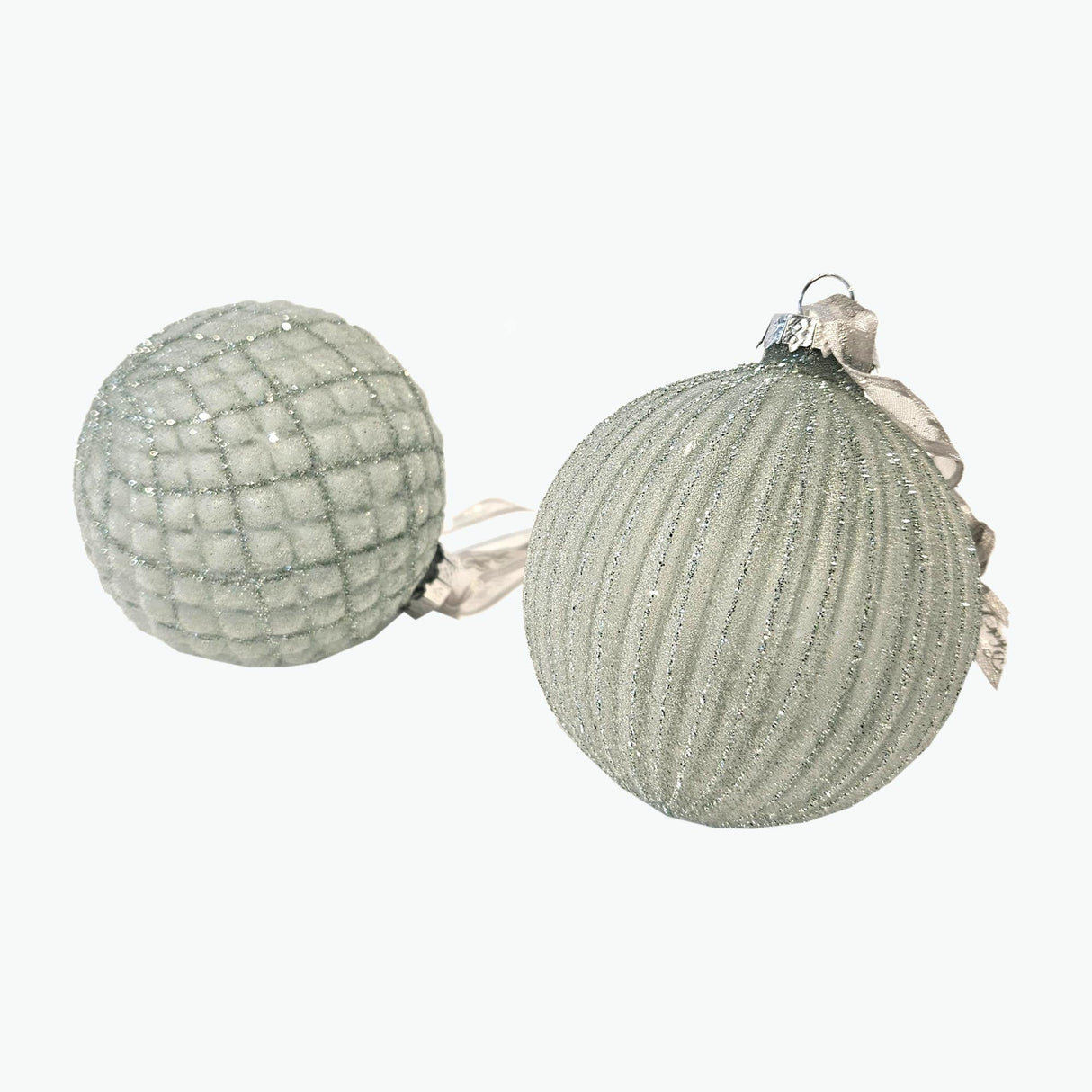 Julepynt pastellgrønn sett à 4