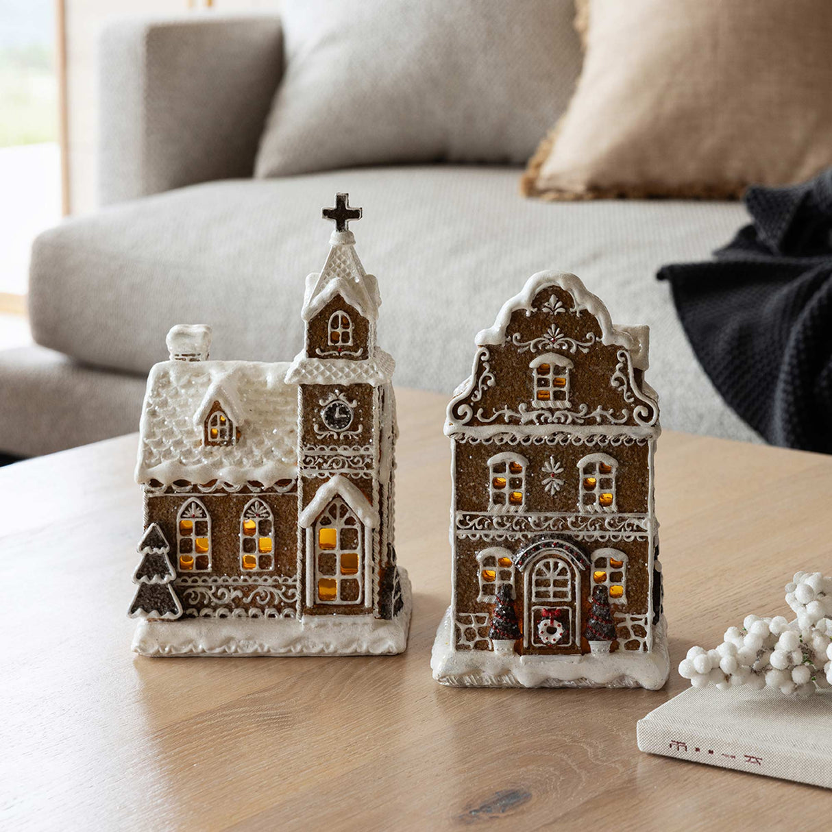 Gingerbread kirke m/LED lys