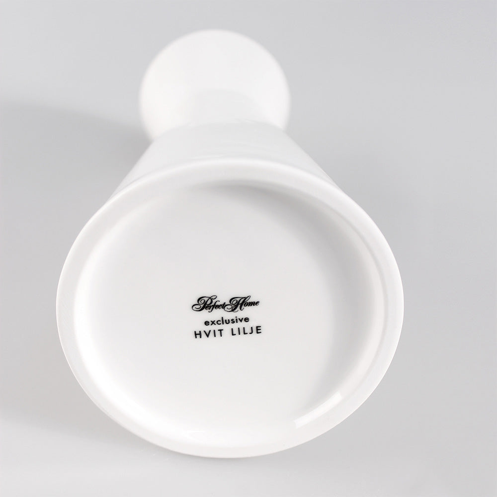 Hvit Lilje vann-/vinkaraffel