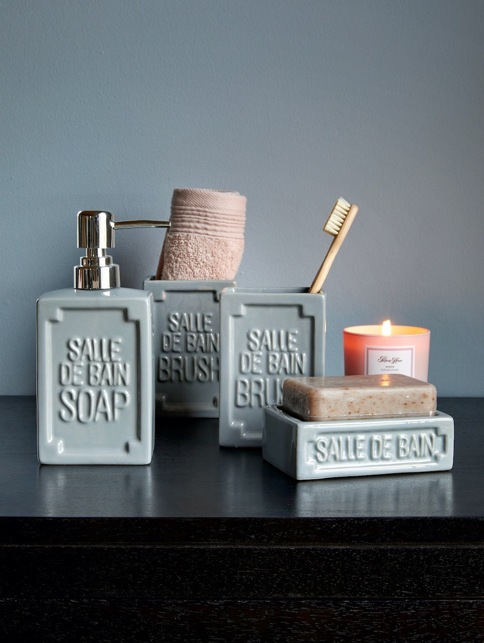 Salle de Bain sett à 4
