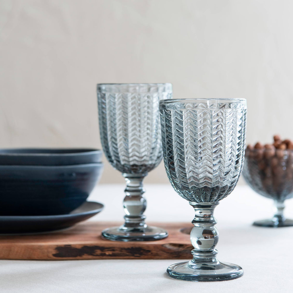 Carla wine glasses 2-pack grey