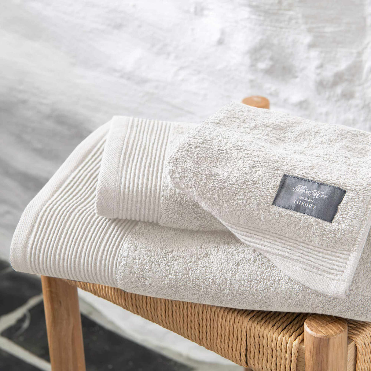 Luxury Off-White håndklesett